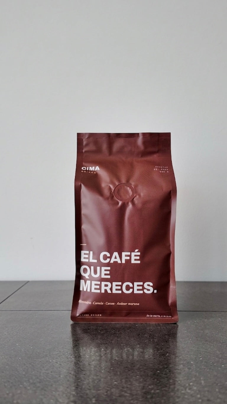 Suscripción CIMA Premium: bolsa de café de especialidad Origen 500 g, foto real